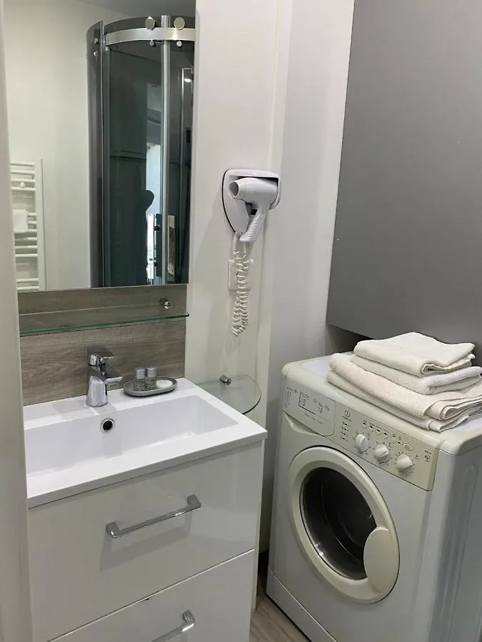 Interieurs-Cour Appartement Nice