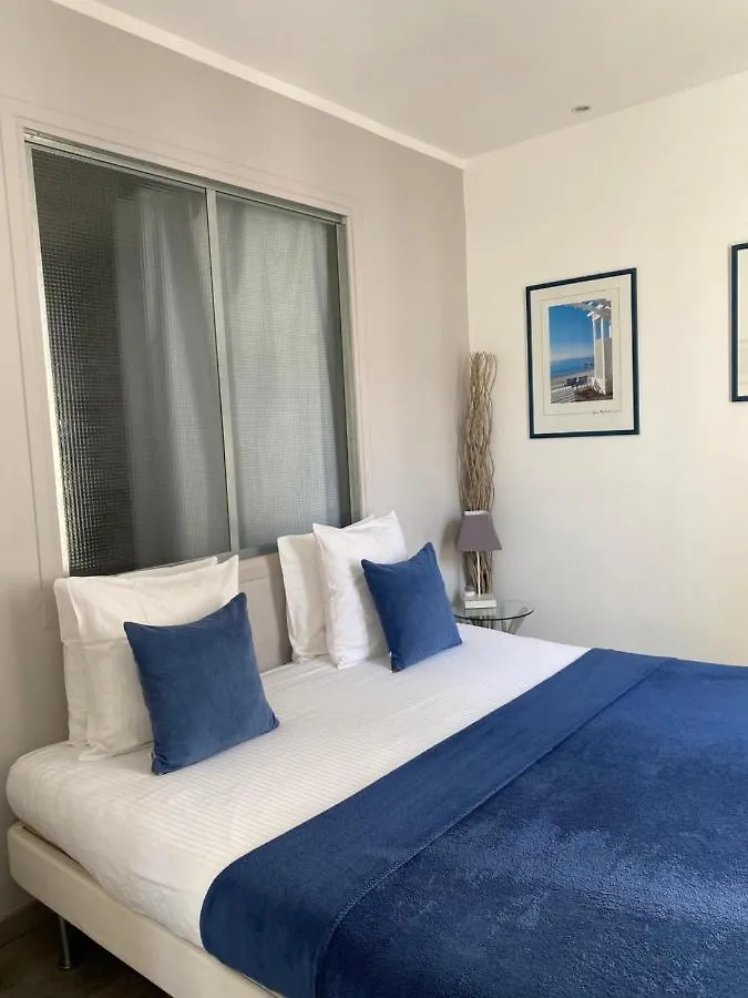Appartement Intérieurs-Cour à Nice France