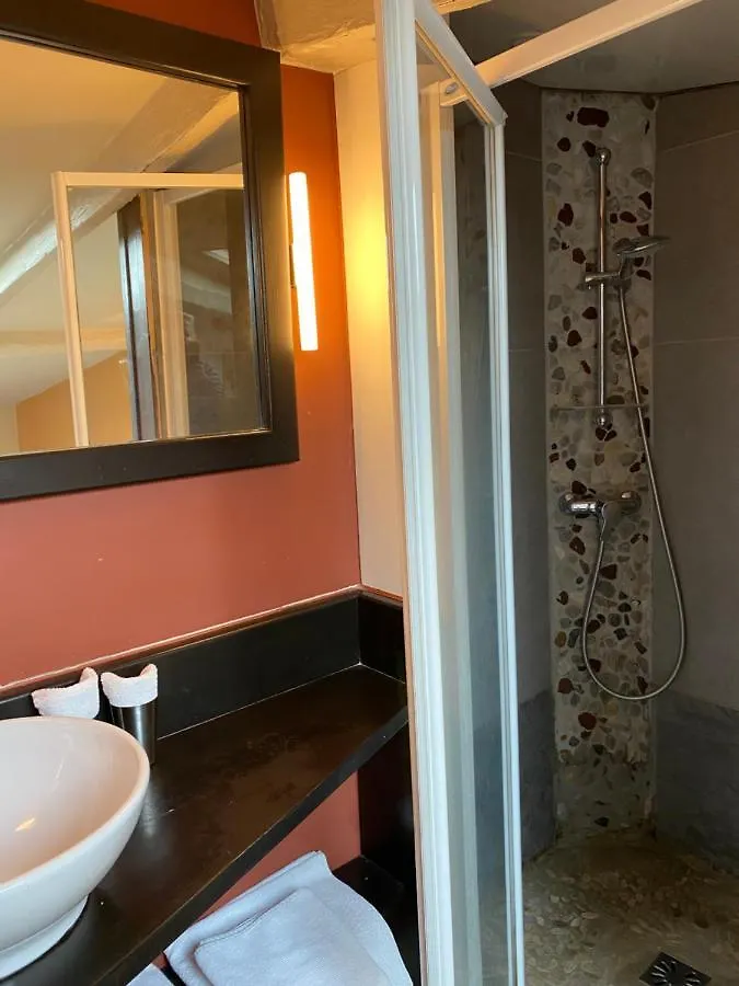 Appartement Intérieurs-Cour à Nice 0*,