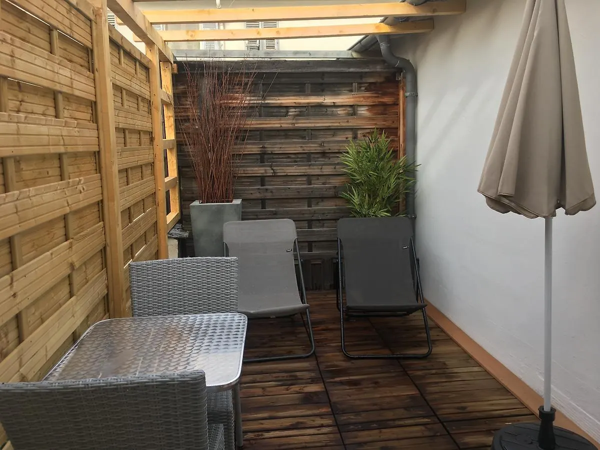 Interieurs-Cour Appartement Nice